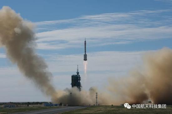 航天专家称未来俄罗斯空间站将有一群卫星伴飞